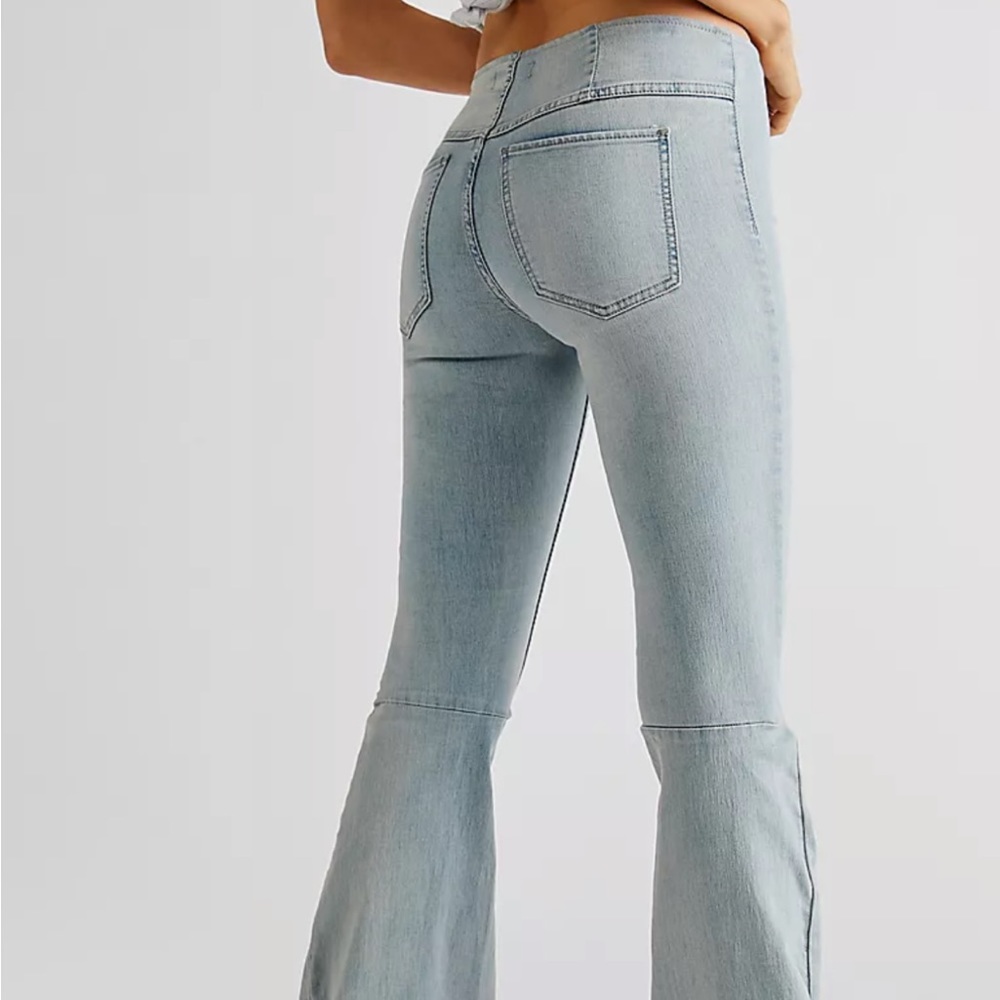Free People Penny pull on Flare jeans